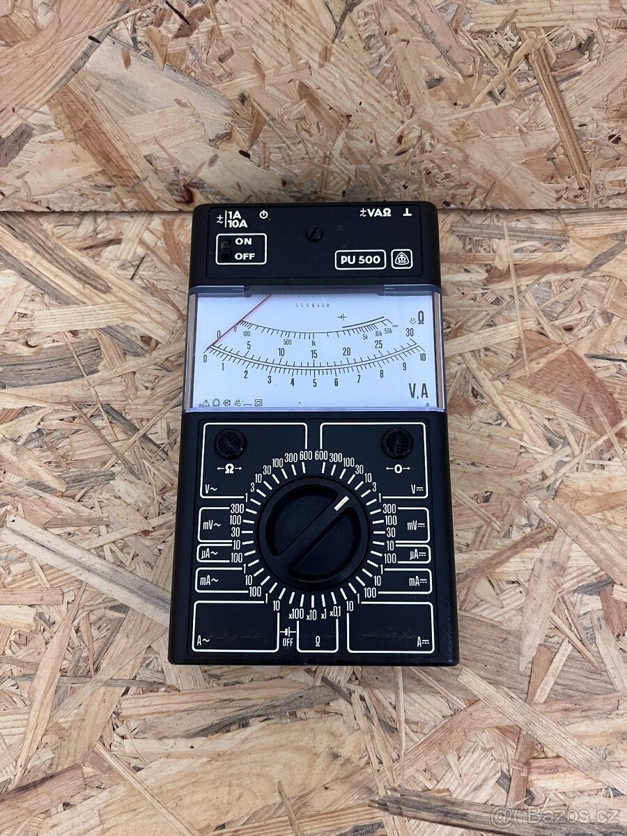 Měřící přístroj PU 500 multimetr