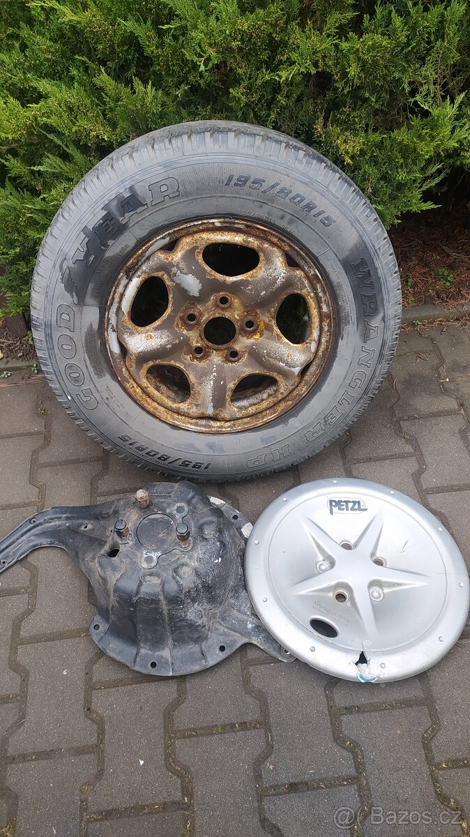 Land rover freelander rezerva s držákem