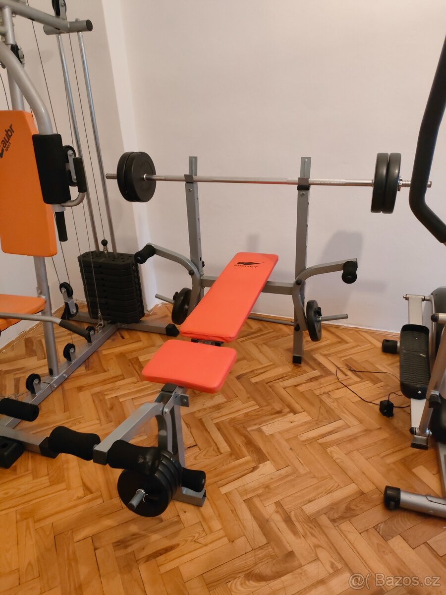 Posilovací lavice