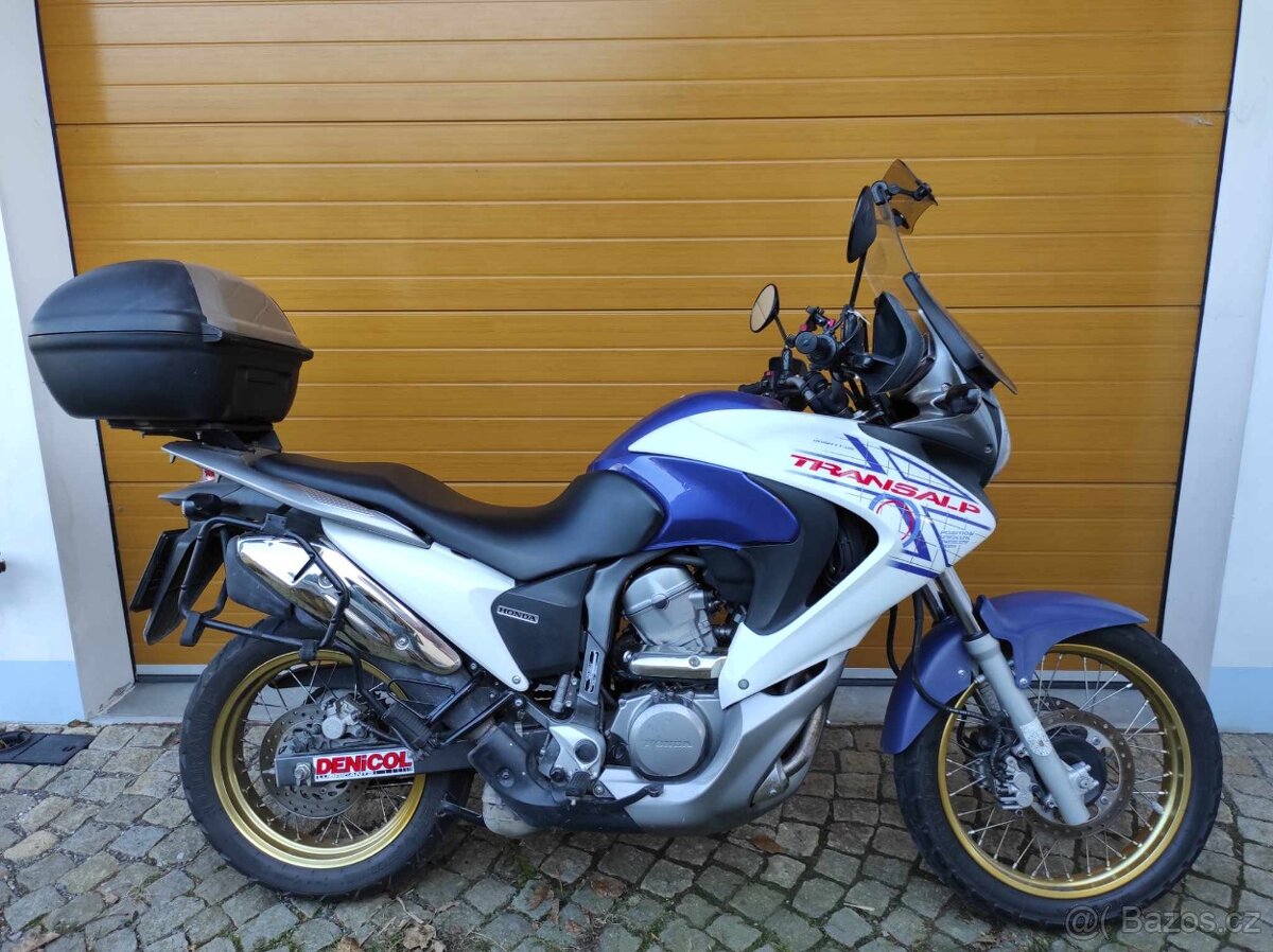 Honda XL 700 V