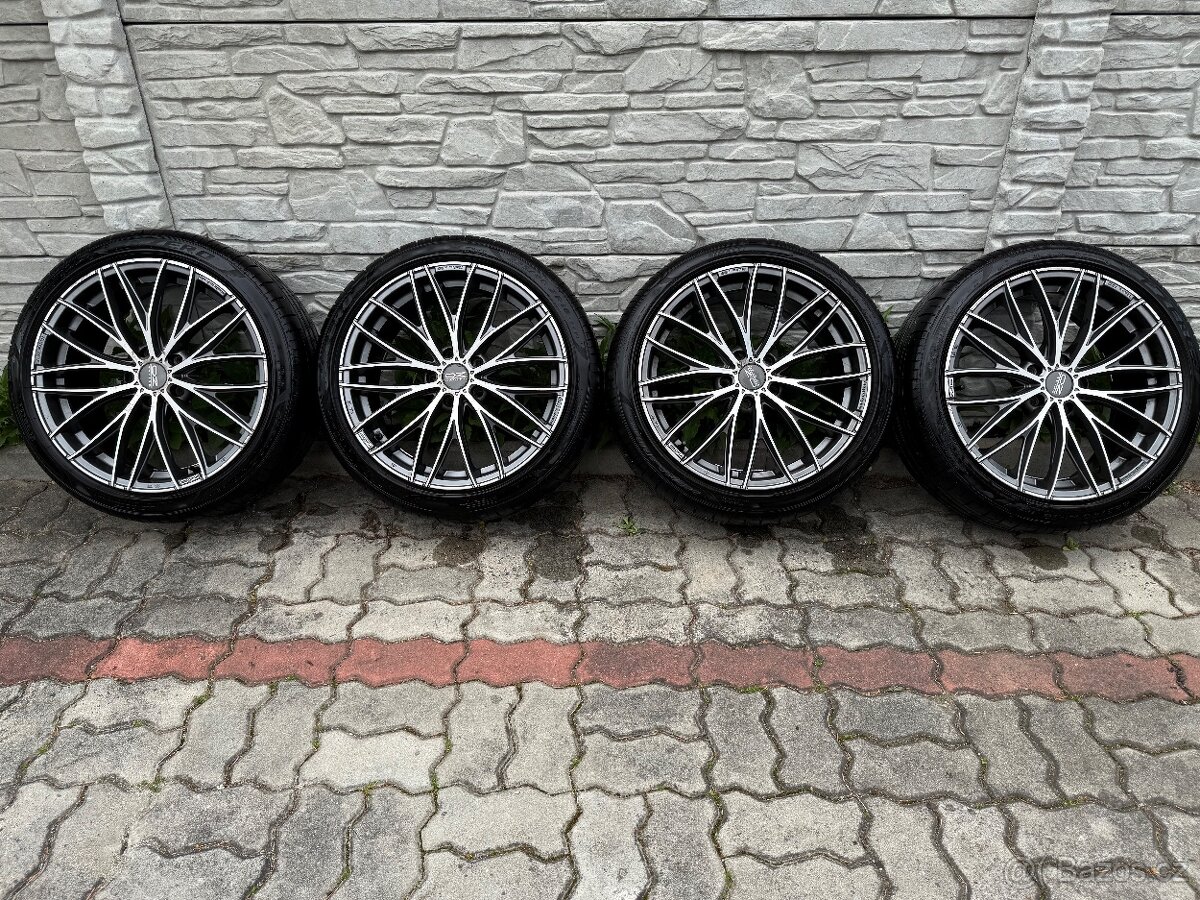 18” OZ Racing Italia 150 + pneu Pirelli