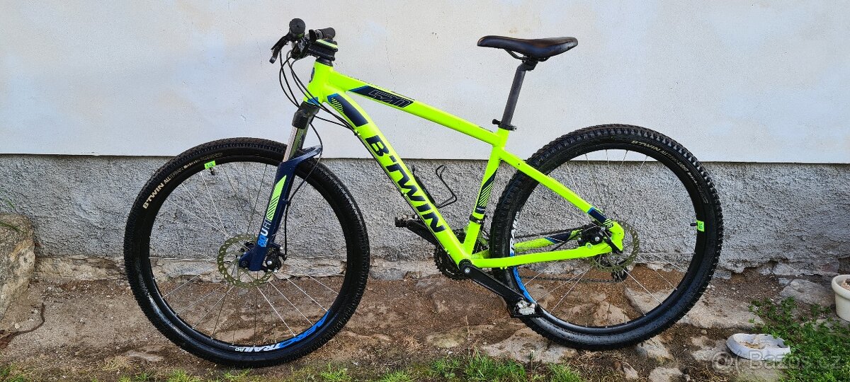 Horské kolo B-TWIN ROCKRIDER 520