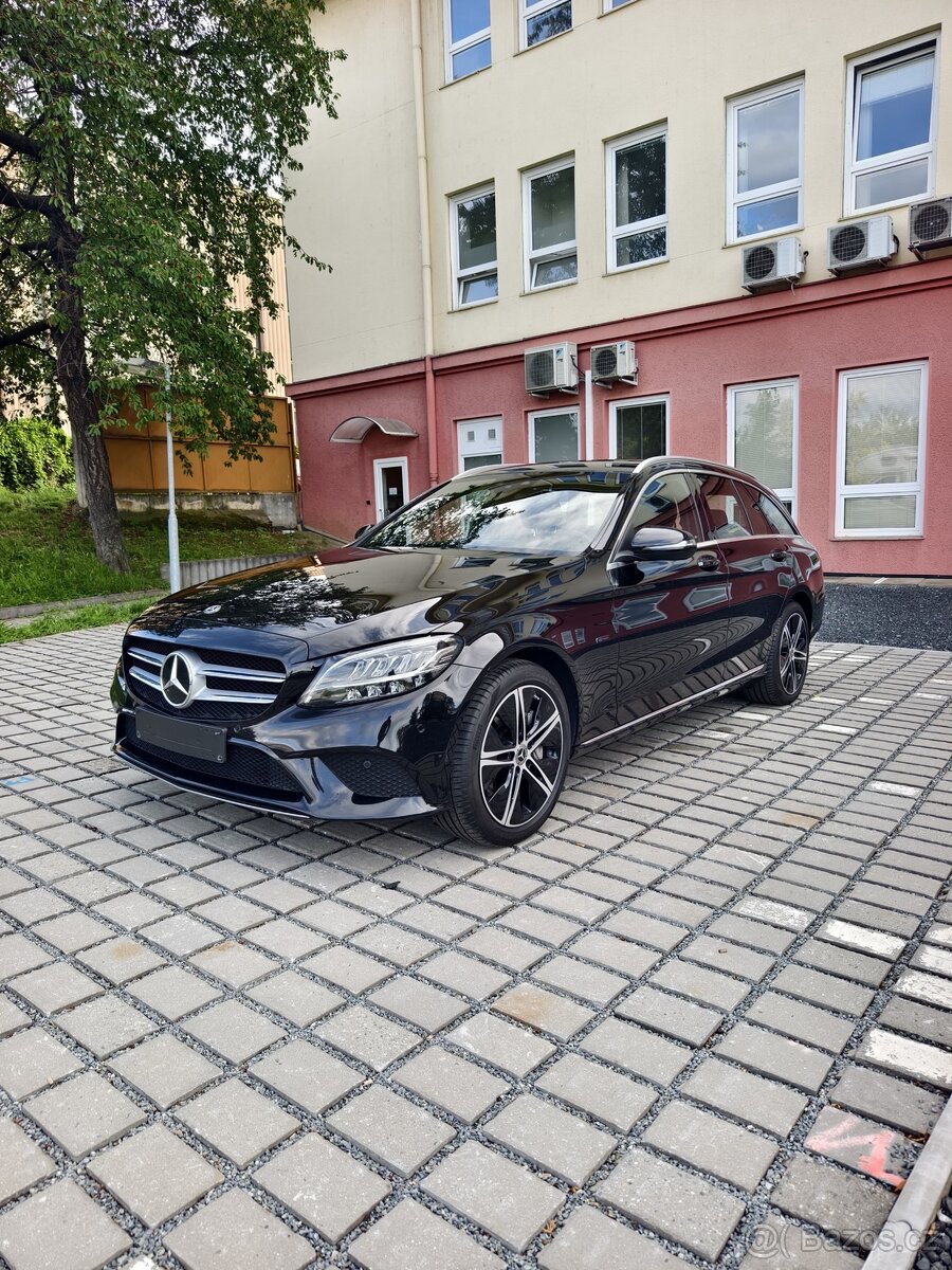 Mercedes - Benz W205 C300E/225kw, Plug-in Hybrid, Avantgarde