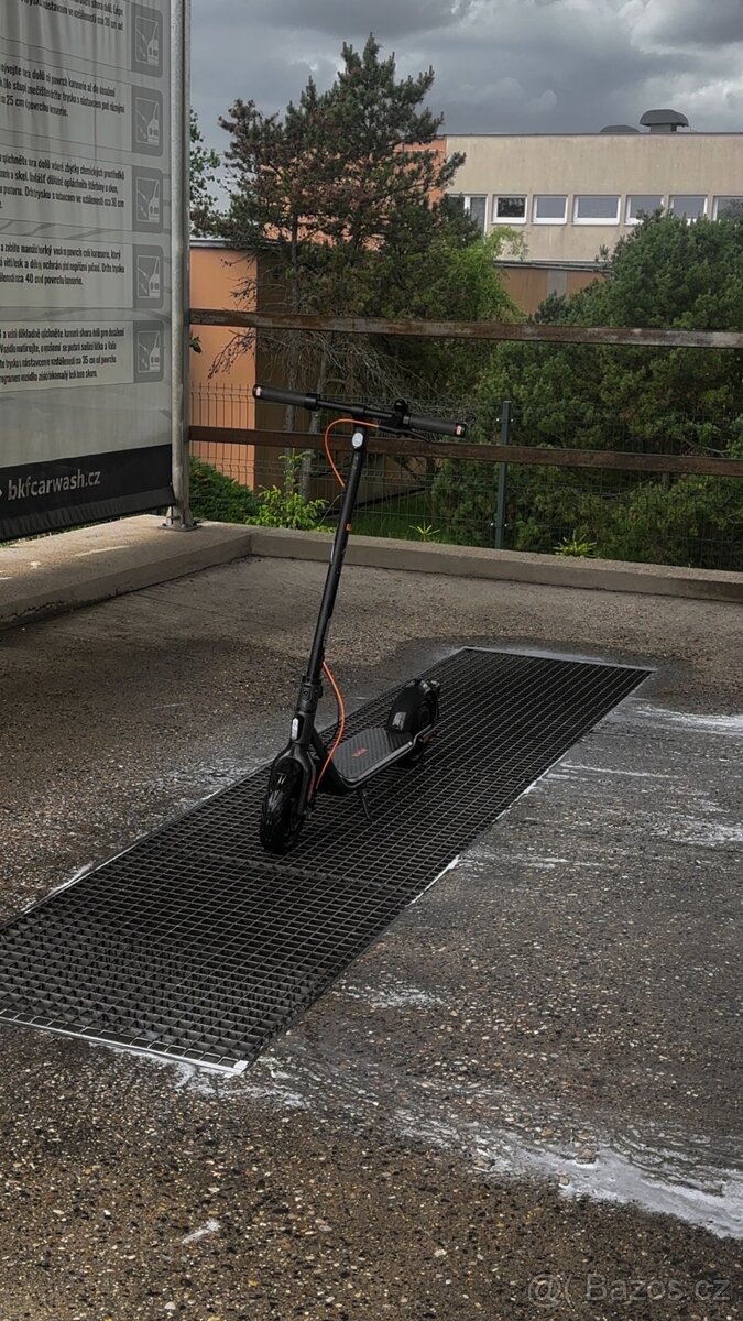 Segway Ninebot F2 Plus