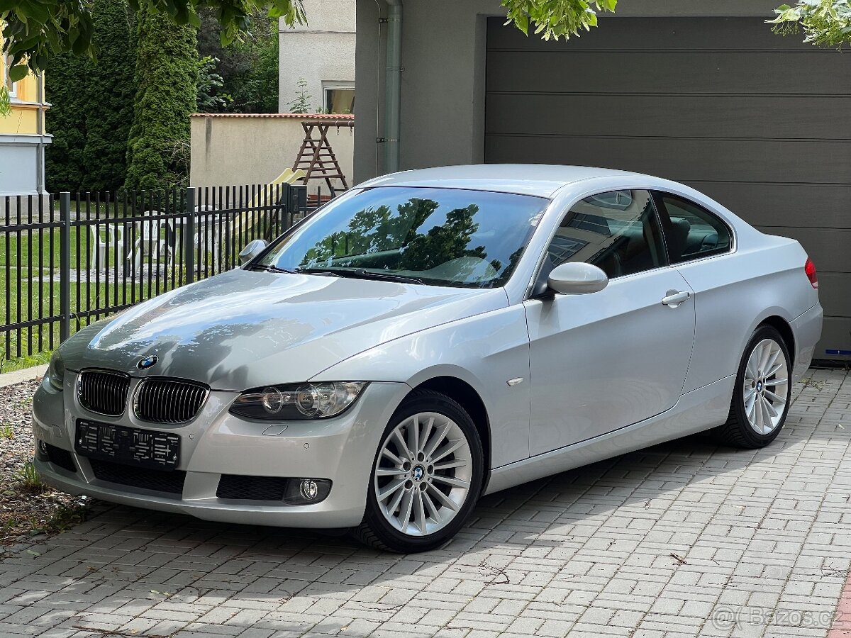 BMW E92 325i 160KW+6.ST-MAN/SPORTSITZE/2.MAJ/XENON/