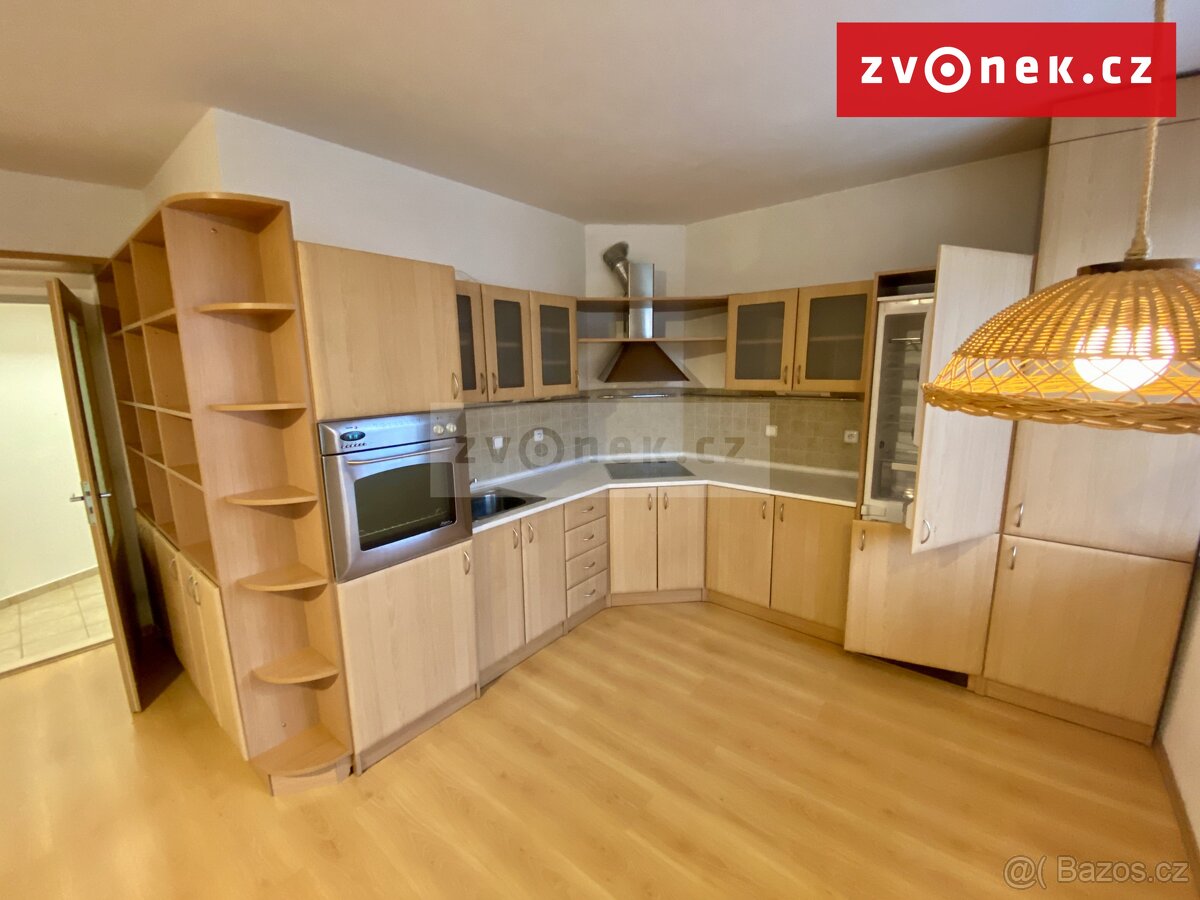 Byt 2+kk u centrálního parku Zlín - JS