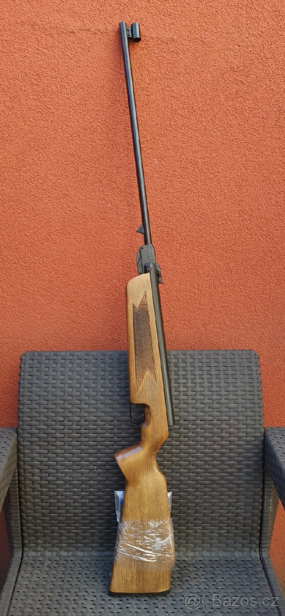 Vzduchovka Slavia 631