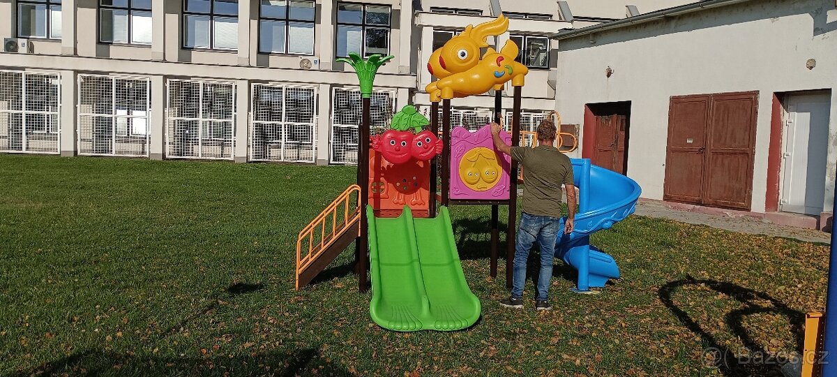 venkovní hřiště pro děti do 8 let