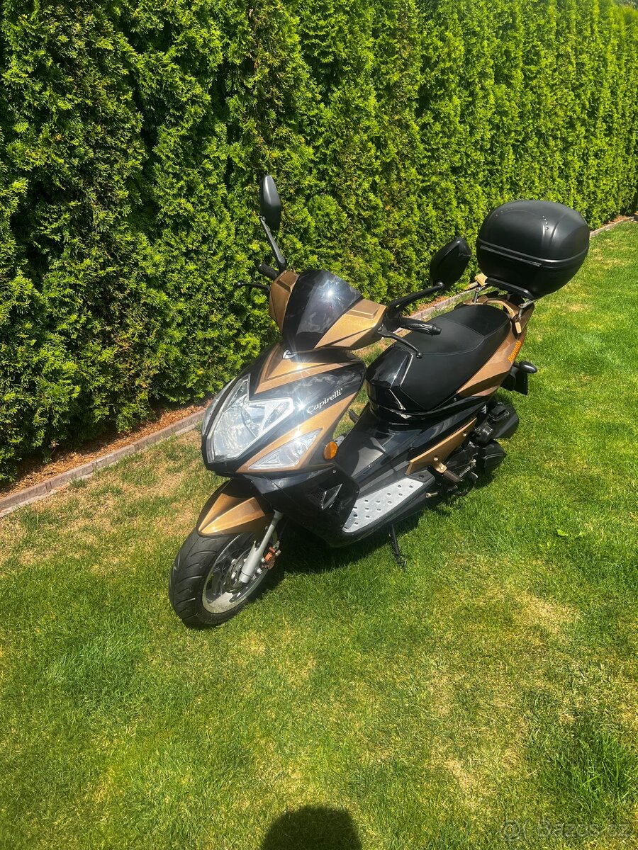 Skútr 125 ccm Capirelli Piavento