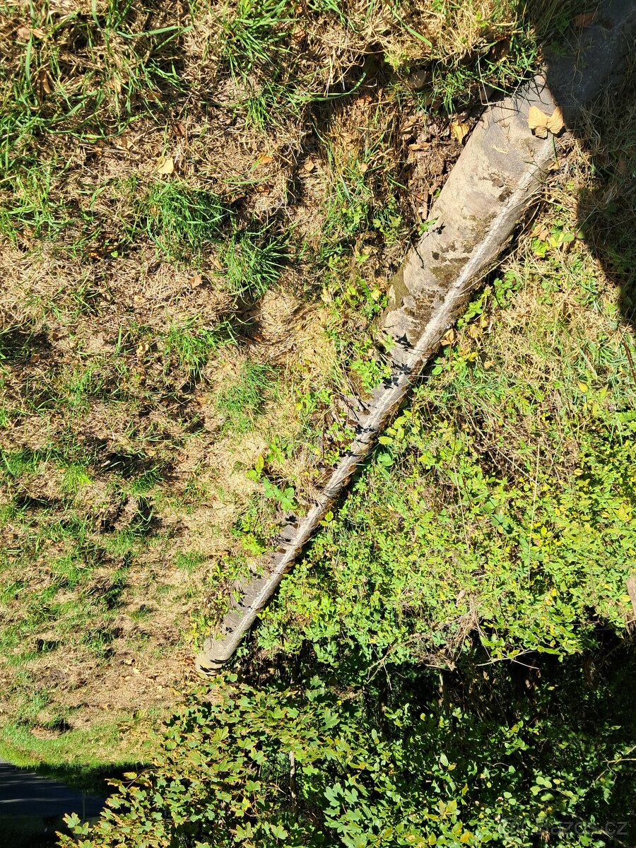 Betonový sloup