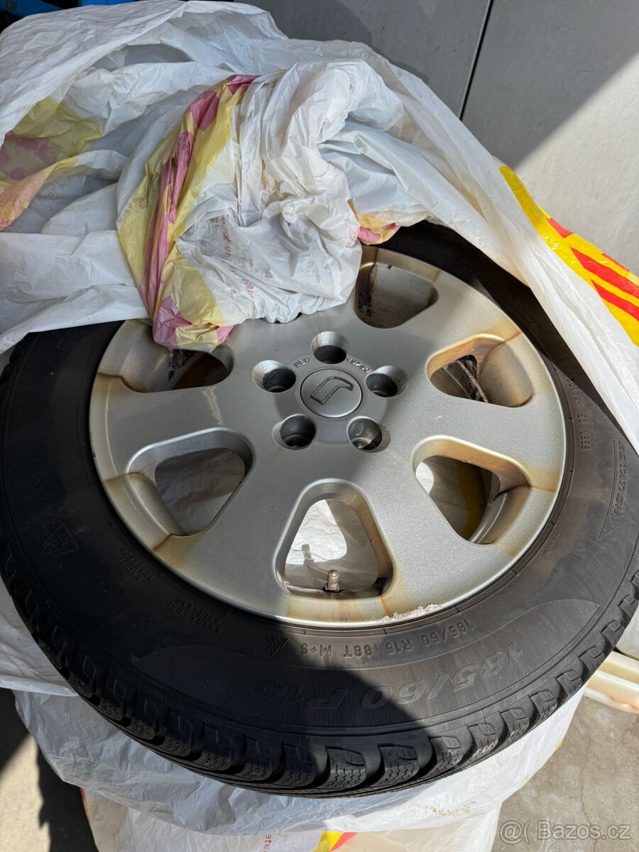 Kola Seat Ibiza zimní
