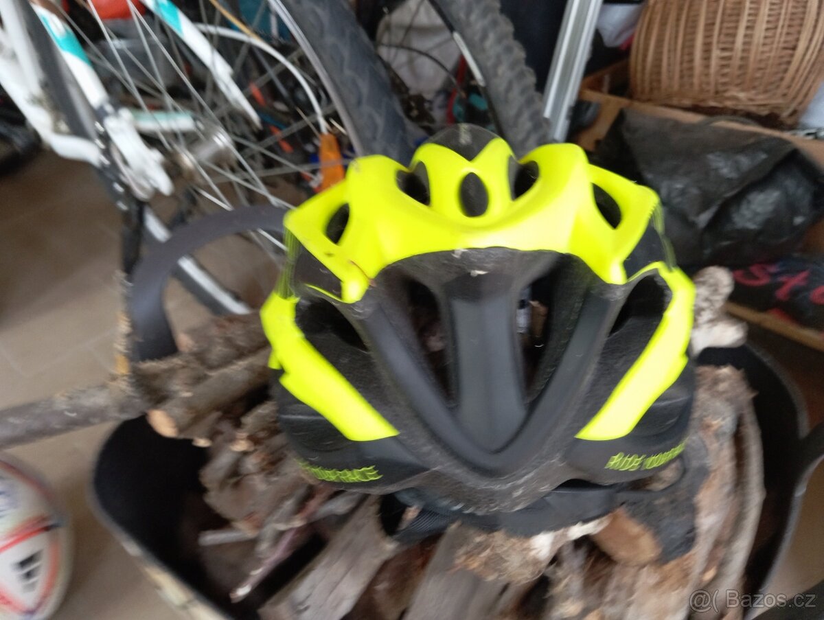 Cyklistická helma M