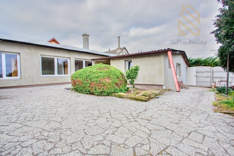 Prodej, Rodinného důmu, 286m2, Pozemek 1644m2, Kostelec nad 