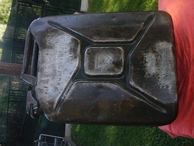 Válečný kanystr WEHRMACHT