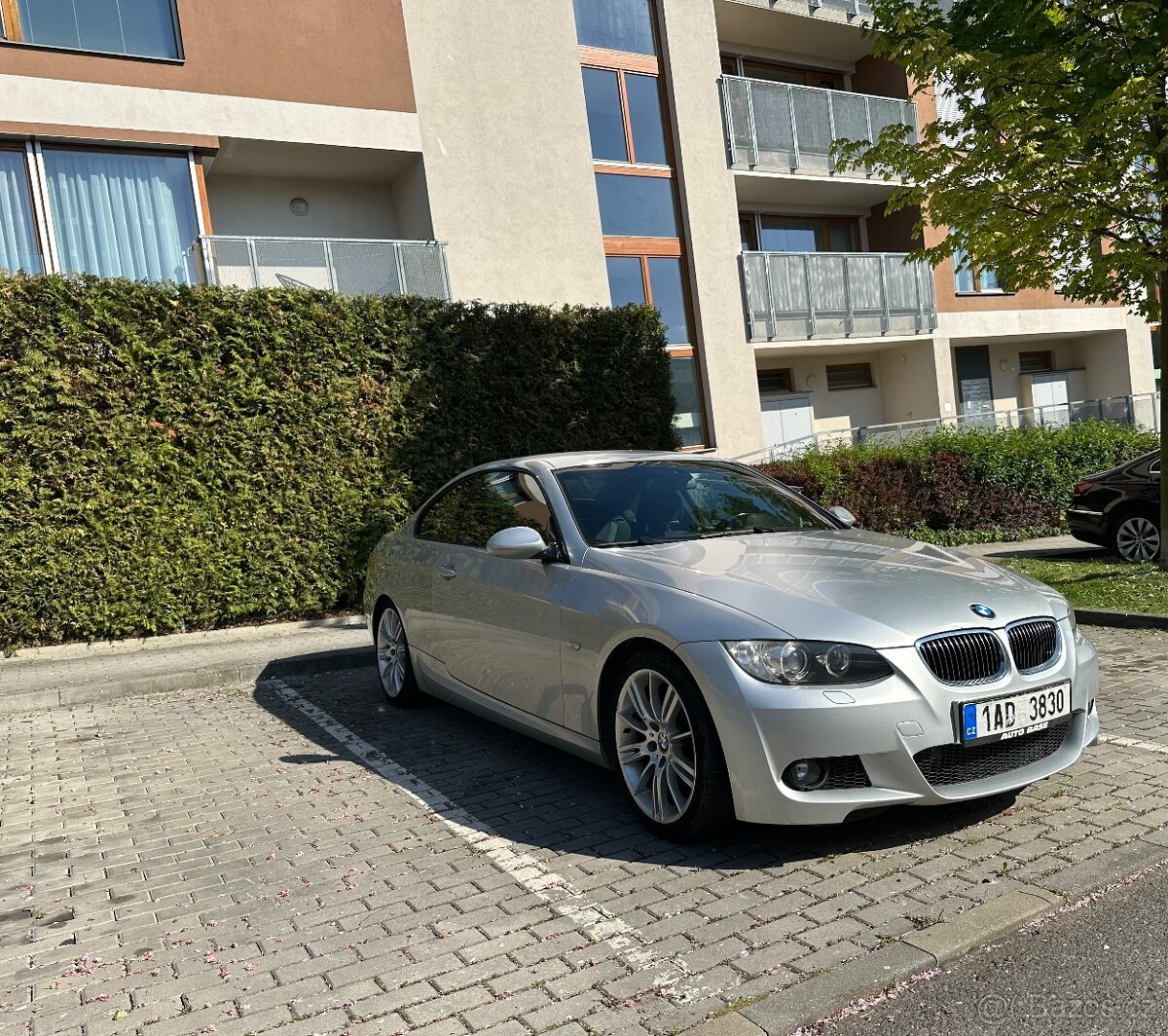 Bmw e92 325i r. 2007 160 kw