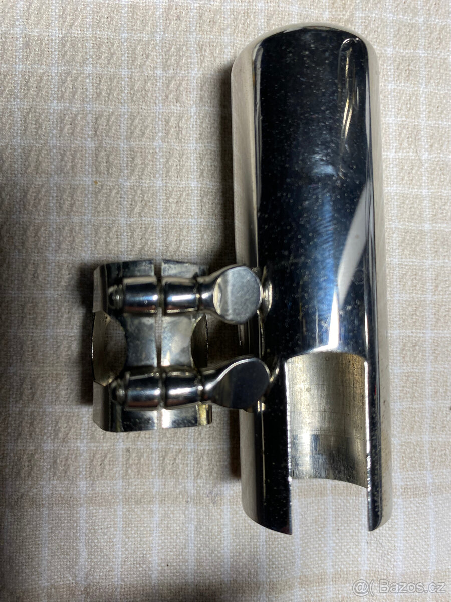 Poptávám - Ligaturu a klobouček