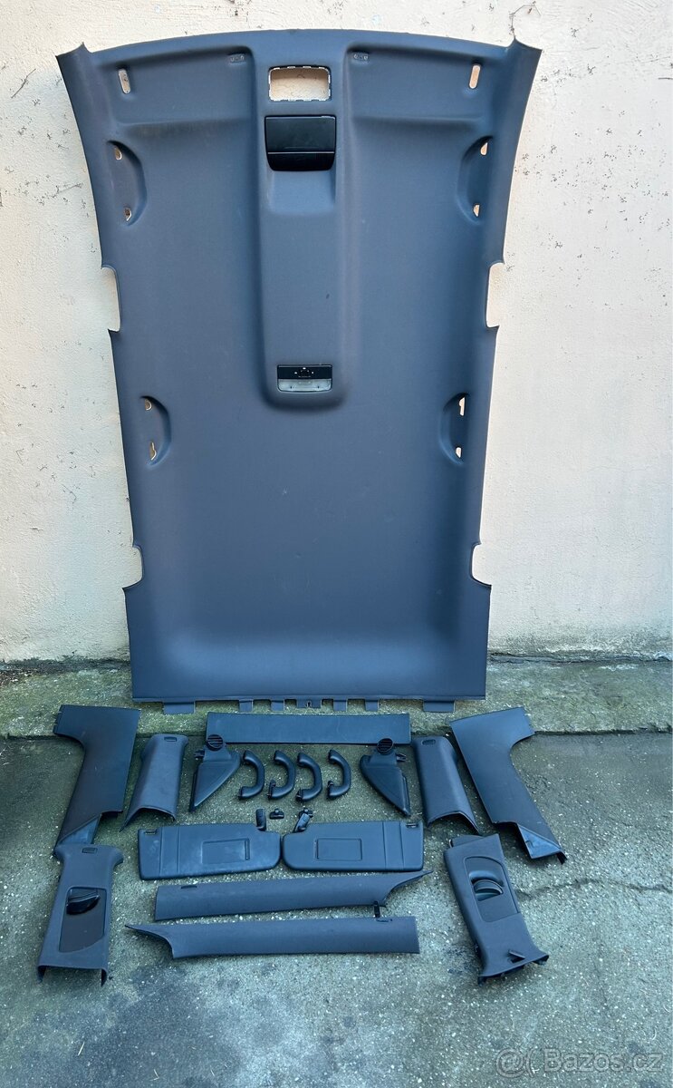 Š. Octavia II 2 combi - černá Stropnice + plasty