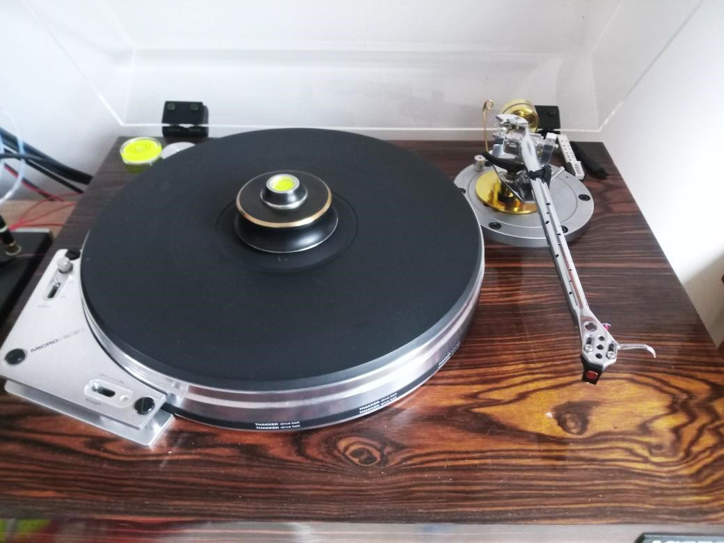 Gramo-tutntable Micro Seiki BL91