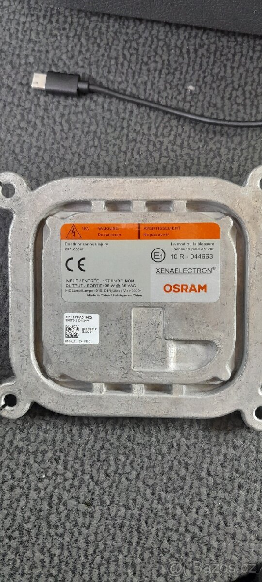 NOVÁ Jednotka xenony mercedes actros