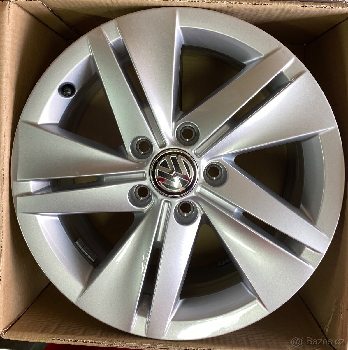 5x112 R16 7J ET48 originál VW Golf VIII Norfolk