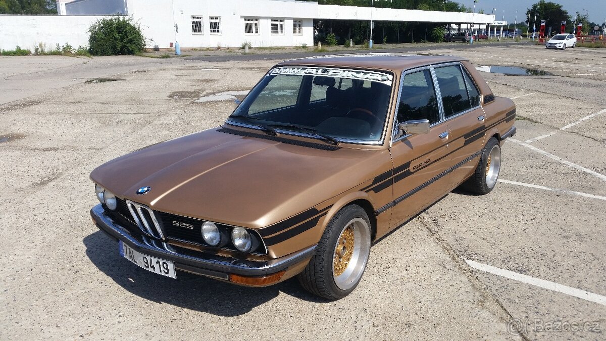 BMW 525, e12, r.v. 10/1980, zlatá, design ALPINA
