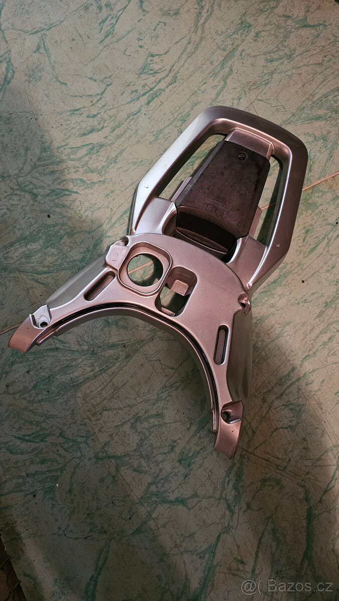 Nosič Vespa 125 L Granturismo