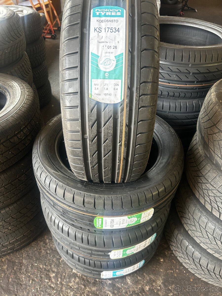 225/50/17