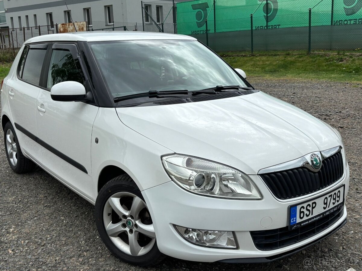 Škoda Fabia 1.2 TSI 63 kW, r.v. 2012 – bohatá výbava, bez i