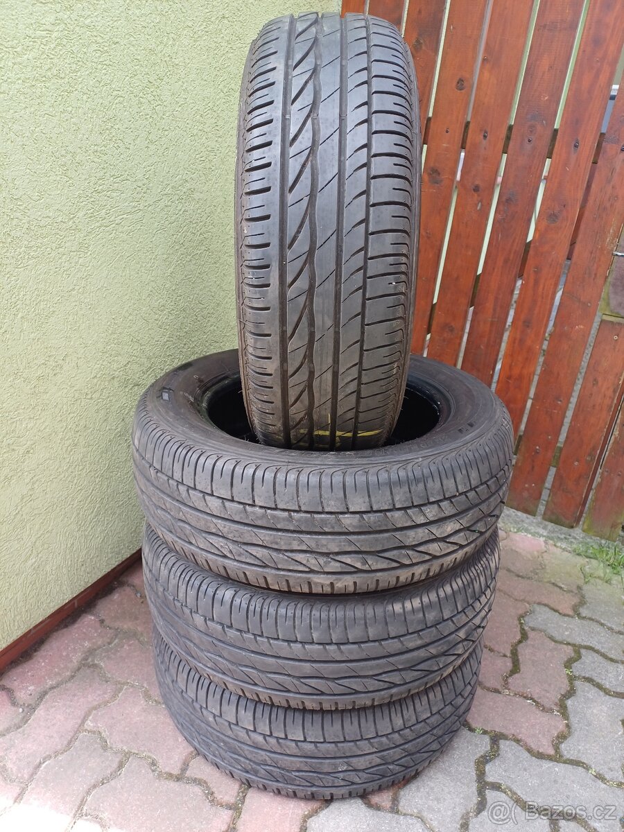 Prodám sadu letních pneu 205/60R16 Bridgestone