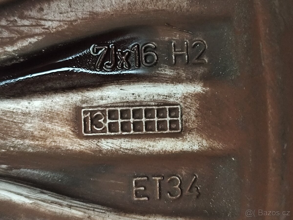 Alu 215/45R16