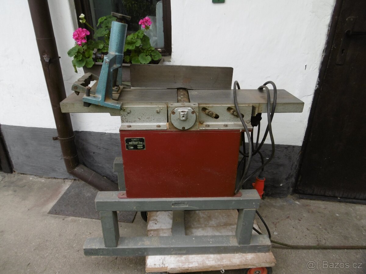Hoblovka MS 200