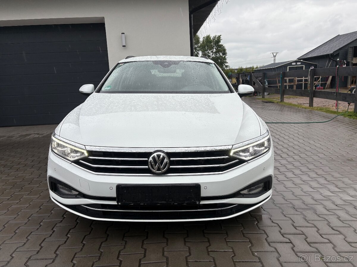 Volkswagen Passat b8 2 Tdi dsg m.r.2021 Matrix led kamera