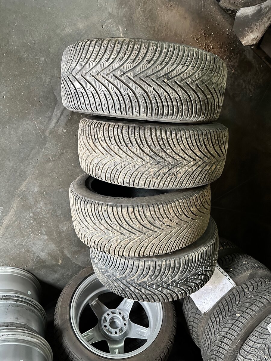 225/50 R17 zimní