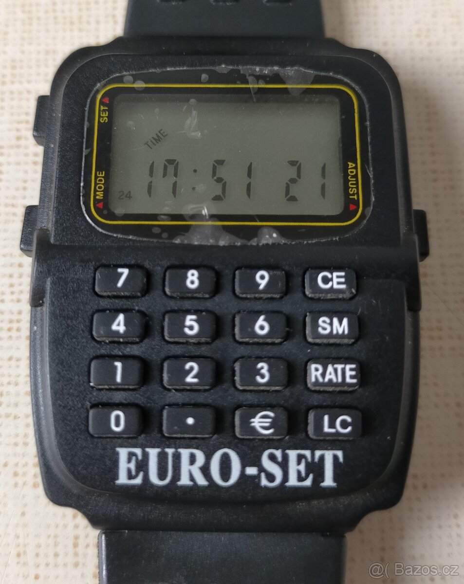 Pánské retro digitálky s kalkulačkou
