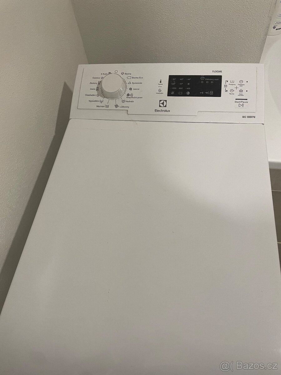 Pračka Electrolux s vrchním plněním
