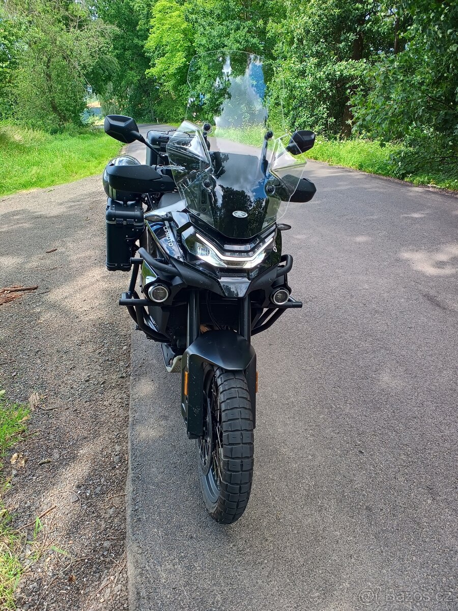 CF moto 800mt explore 2.2024
