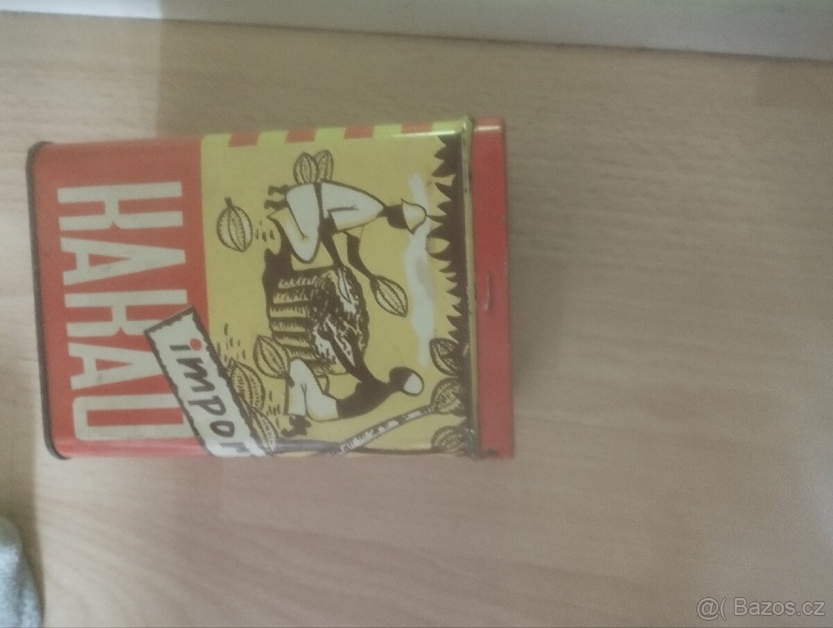 Stará plechovka od kaká