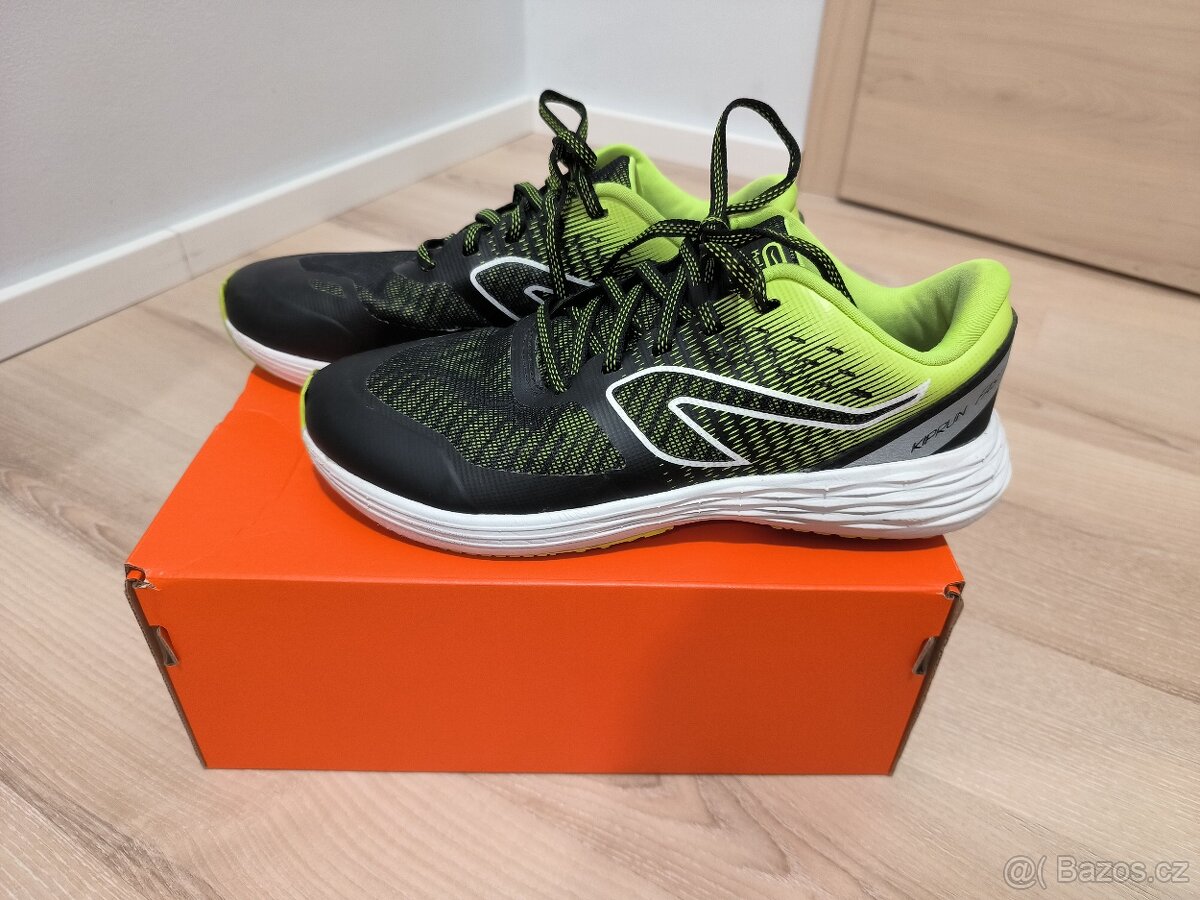 Tenisky Kiprun 37
