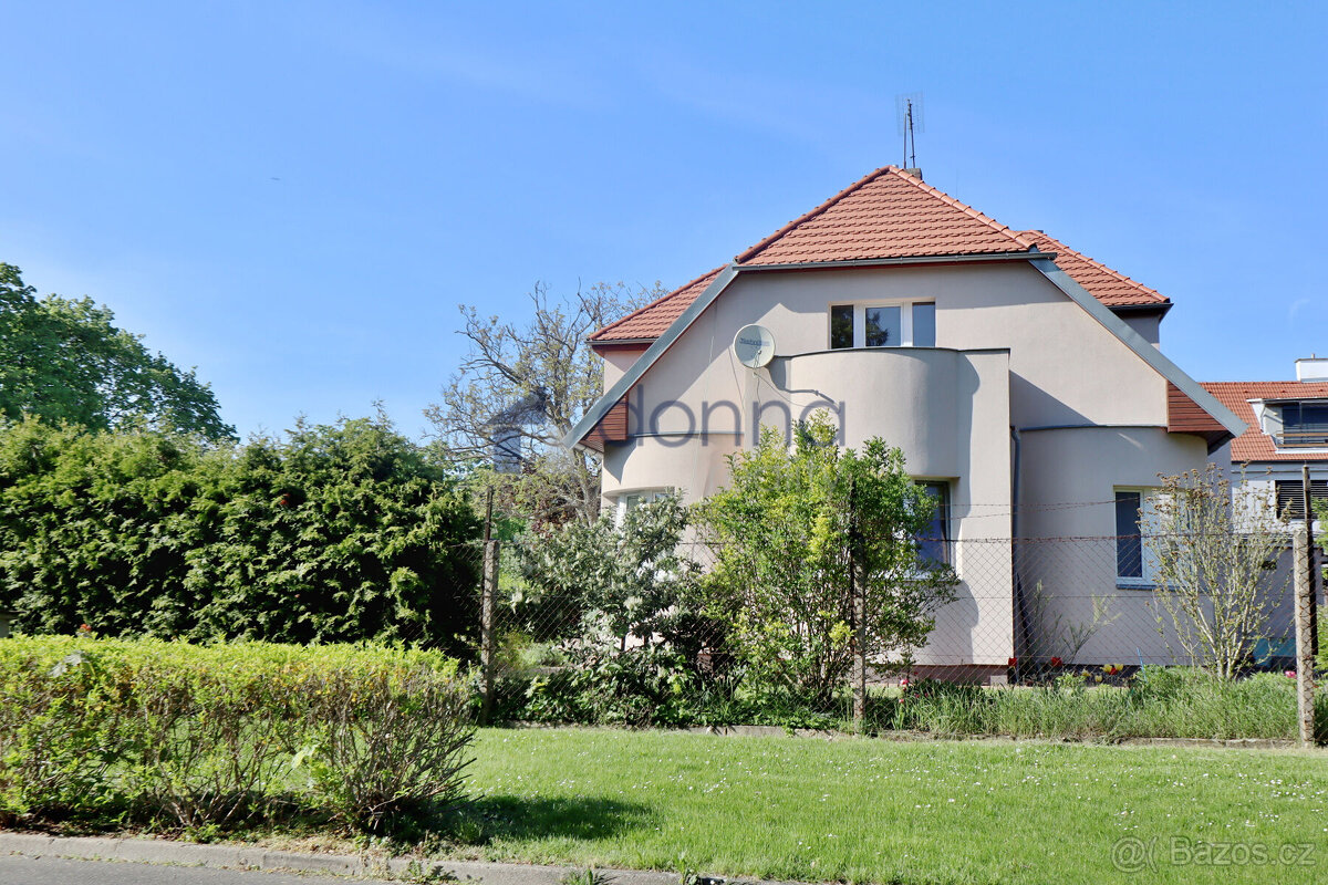Prodej rodinného domu 5+1, Praha 8 - Bohnice,