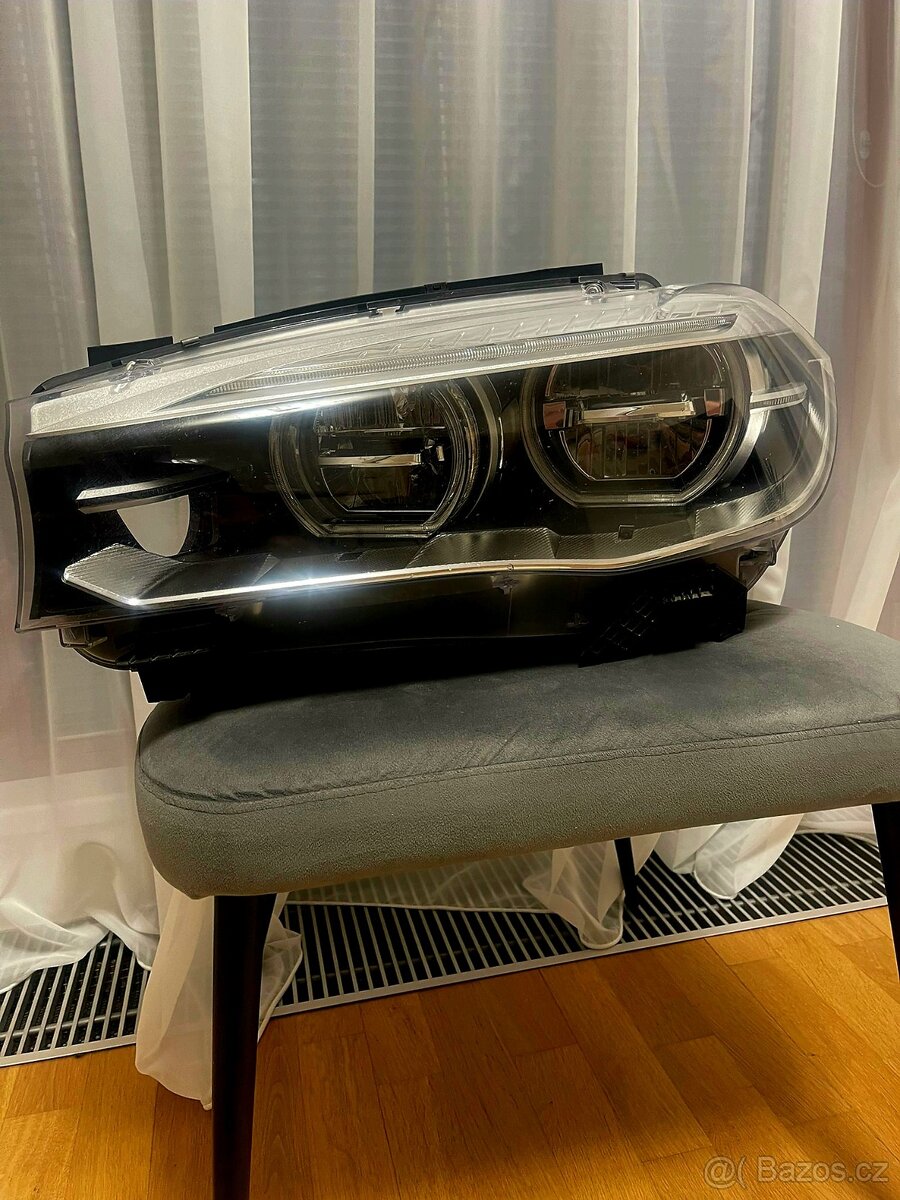 Přední originální světlo levé BMW X6 - 2018 F16