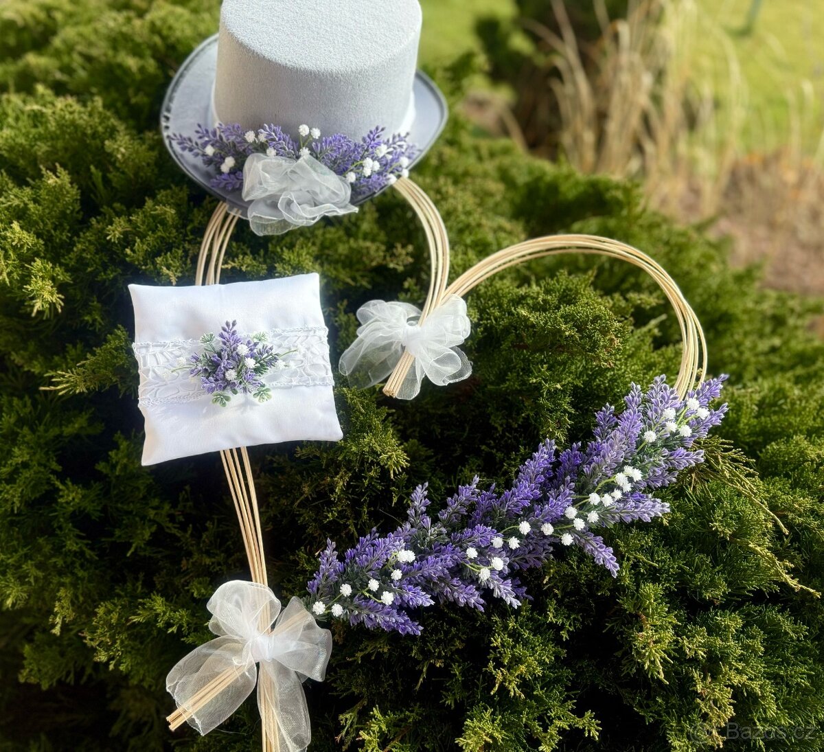 Svatební výzdoba na auta