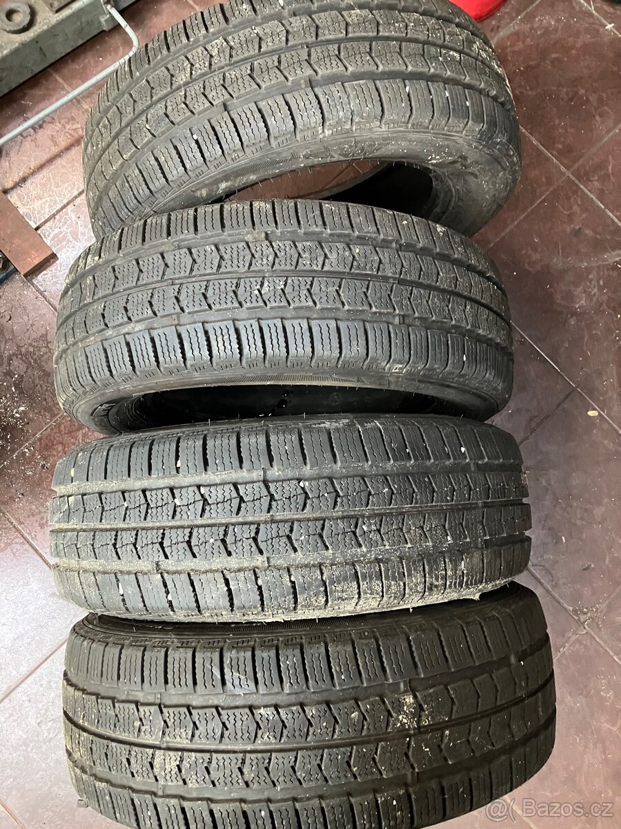 Zimni pneu Nexen winguard wt1 215/65 r16 c