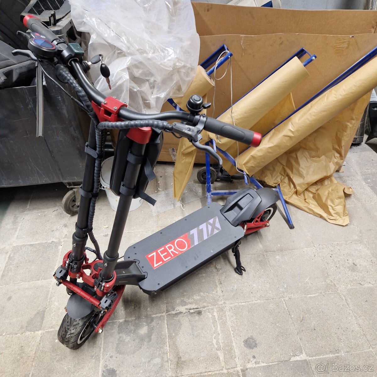 Nová elektrokoloběžka Zero 11X