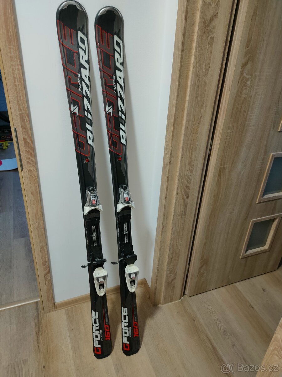 Carvingové lyže Blizzard .