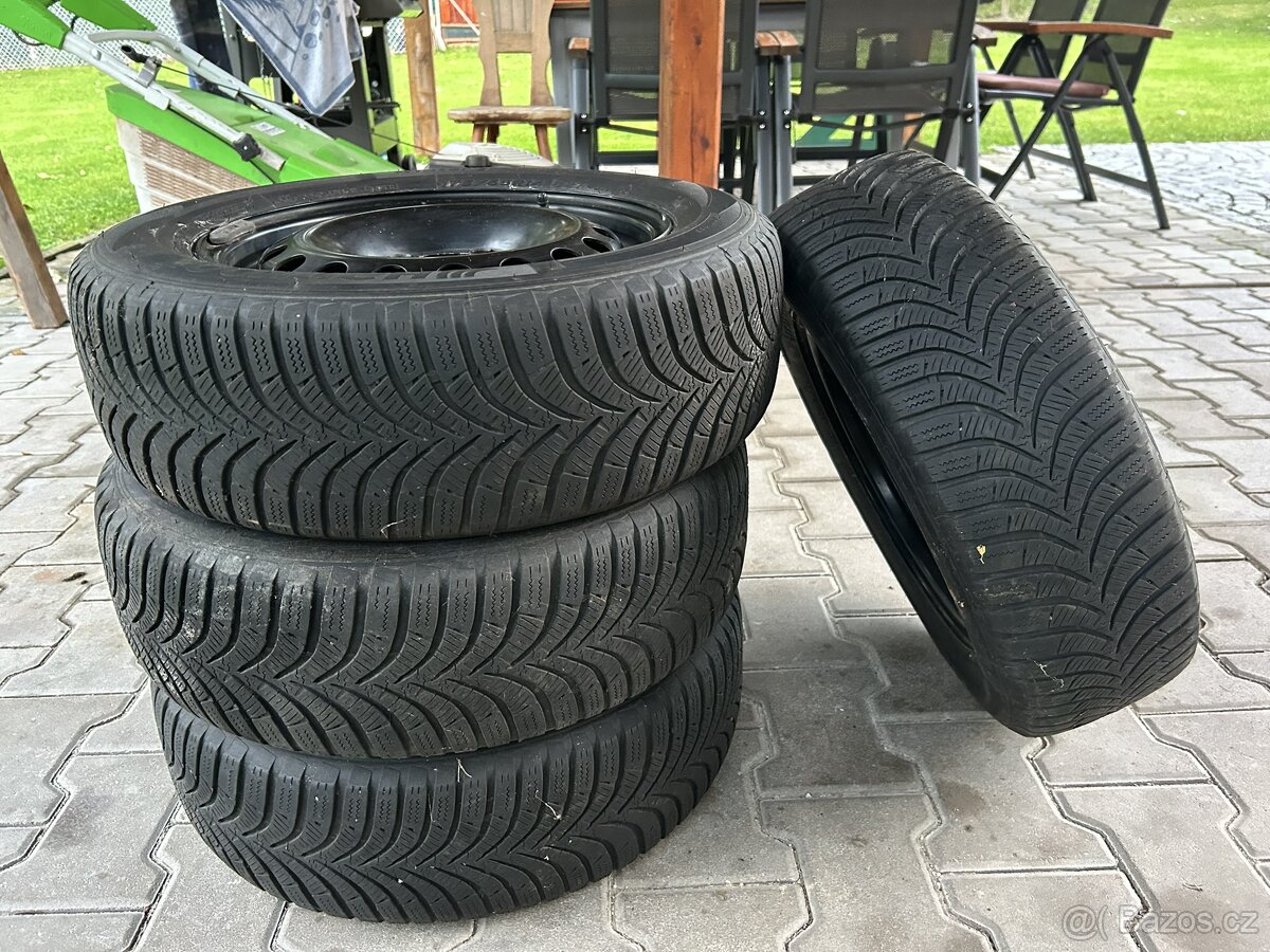 Zánovní ráfky se zimními pneu