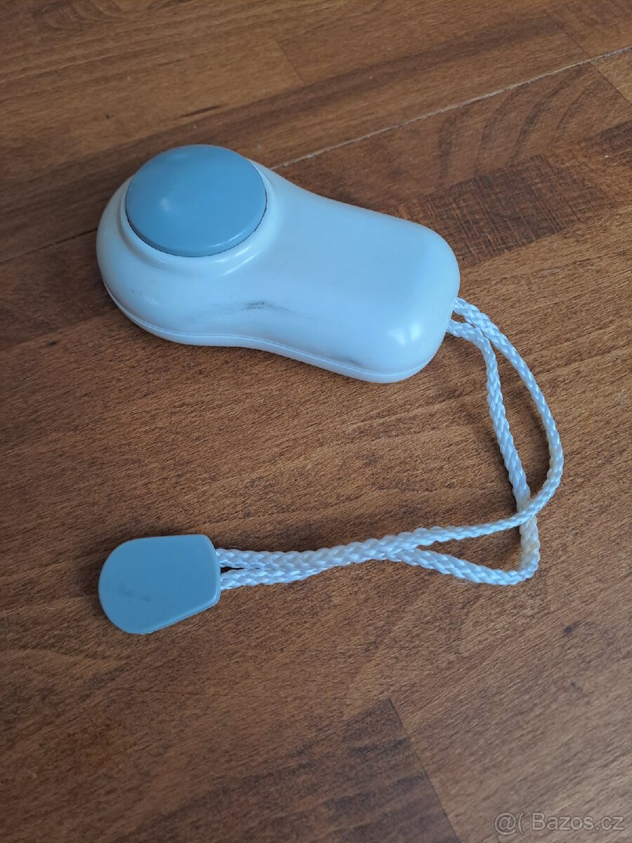 Masážní přístroj