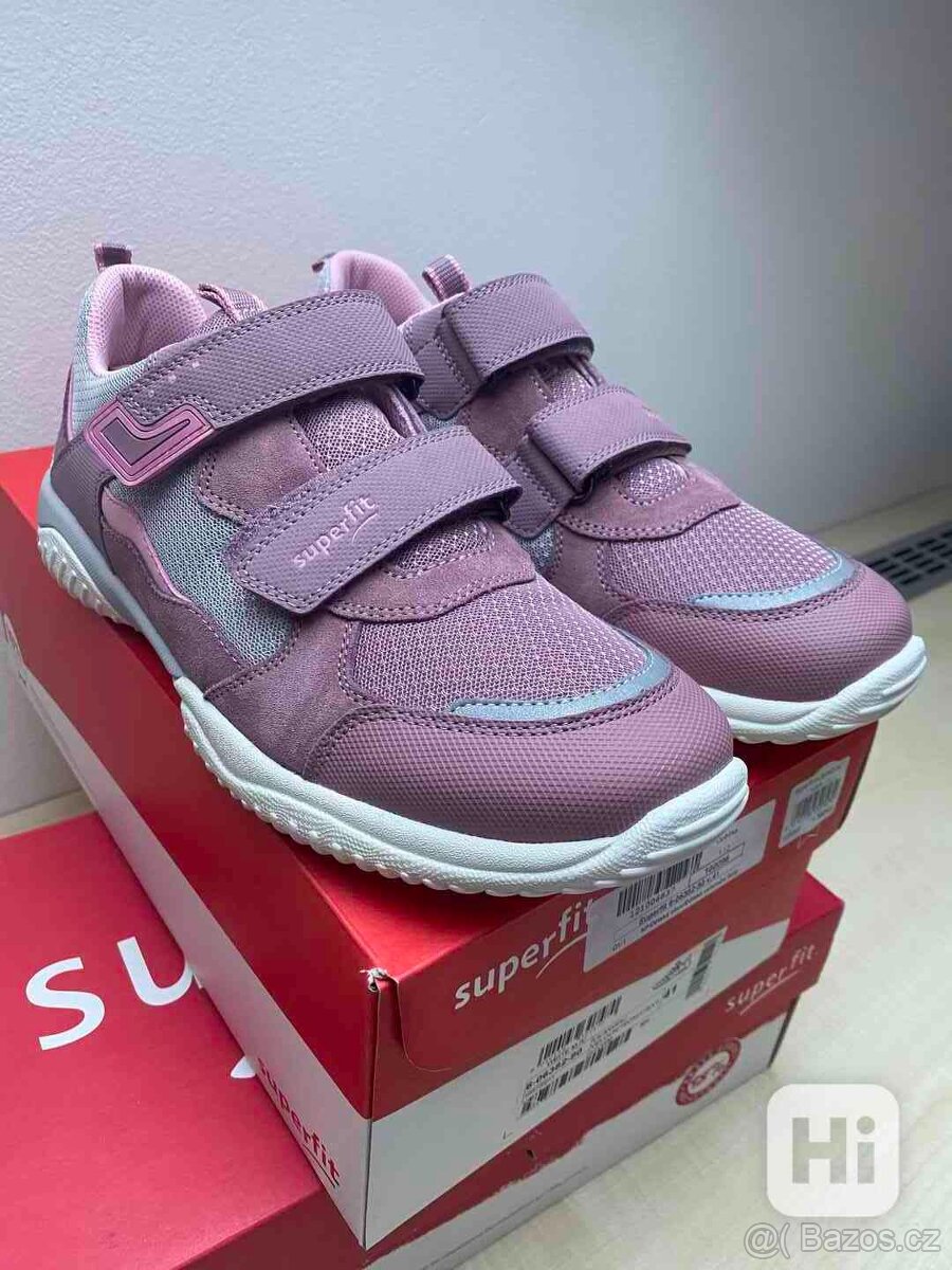 Superfity velikost 41