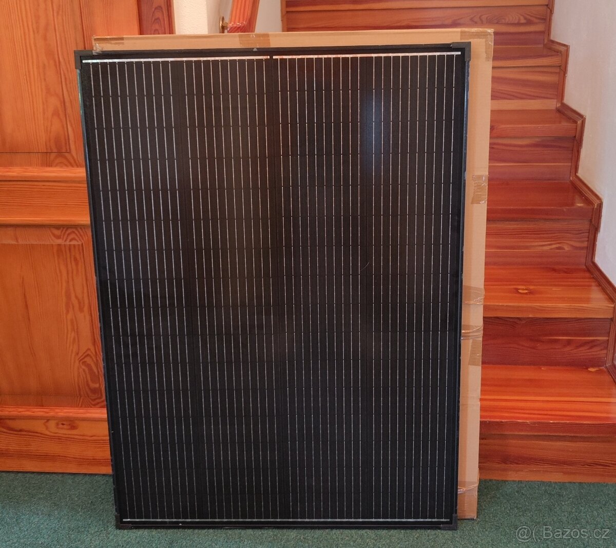 Solární panel fotovoltaický 150W pro systém 12V monokrystal