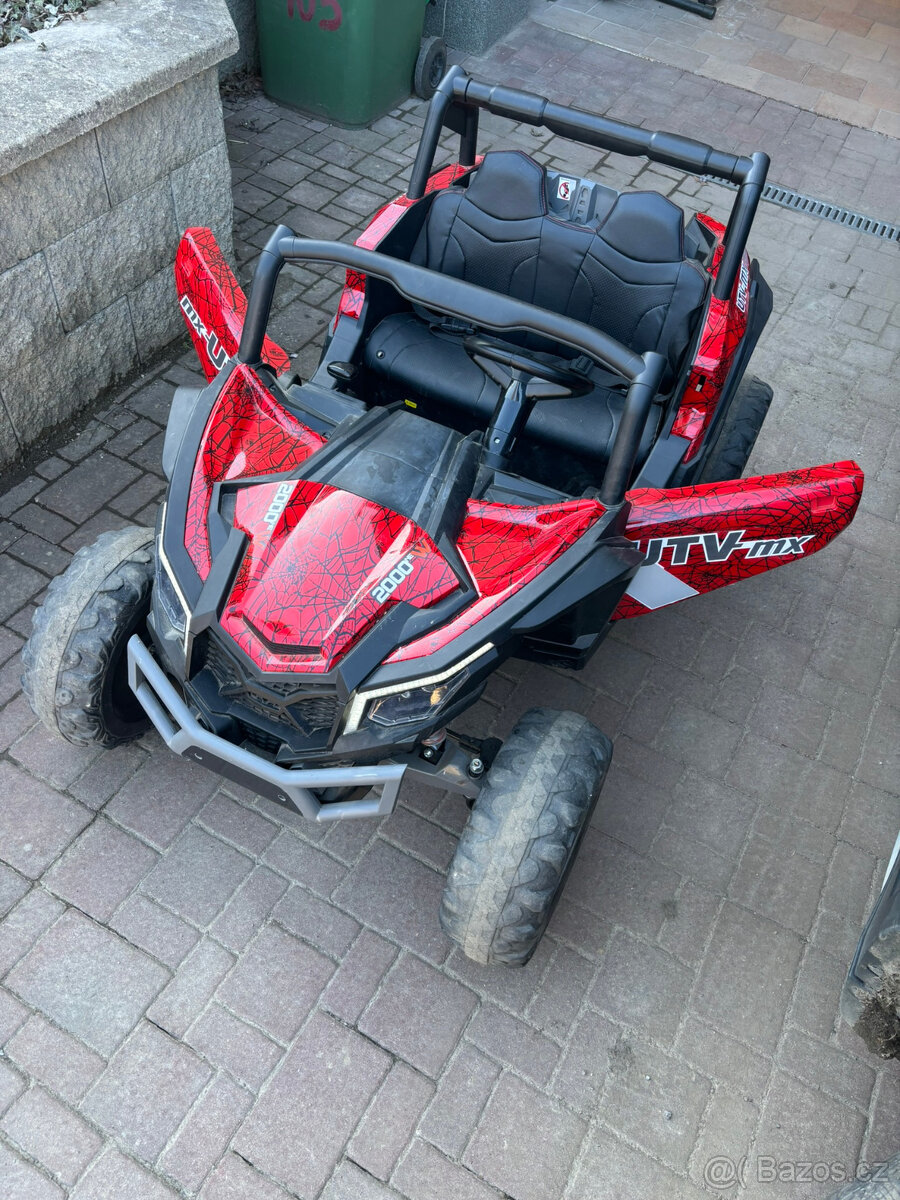 Elektro auto/elektroauto pro děti 4x4