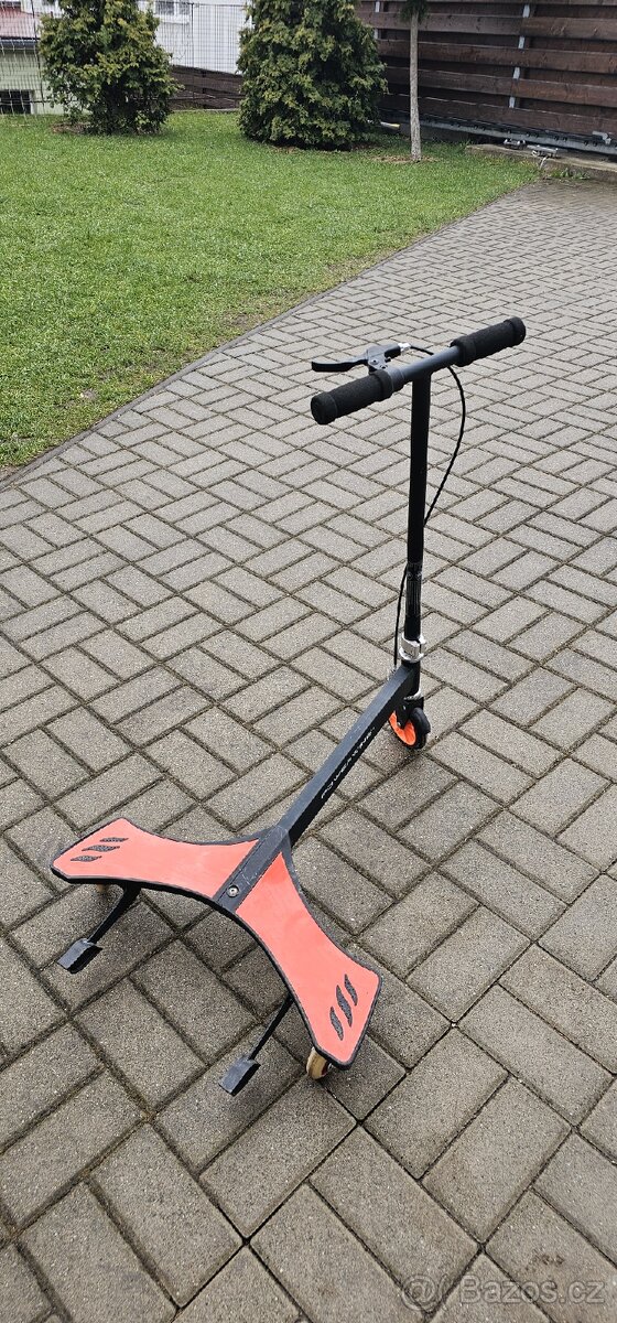 Koloběžka driftovací